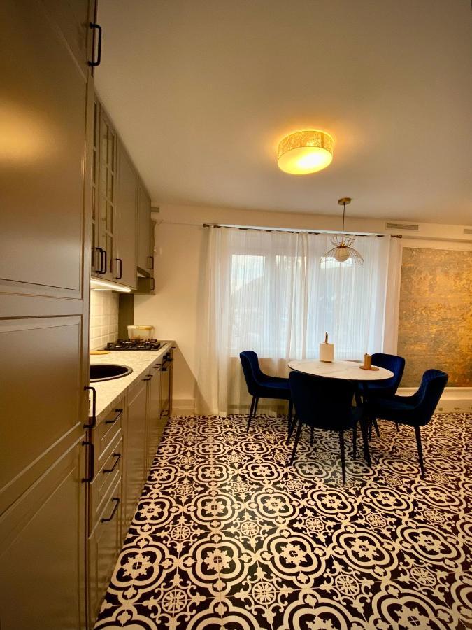 Cloos - Elegant Residence With Panoramic View Braşov Exteriör bild